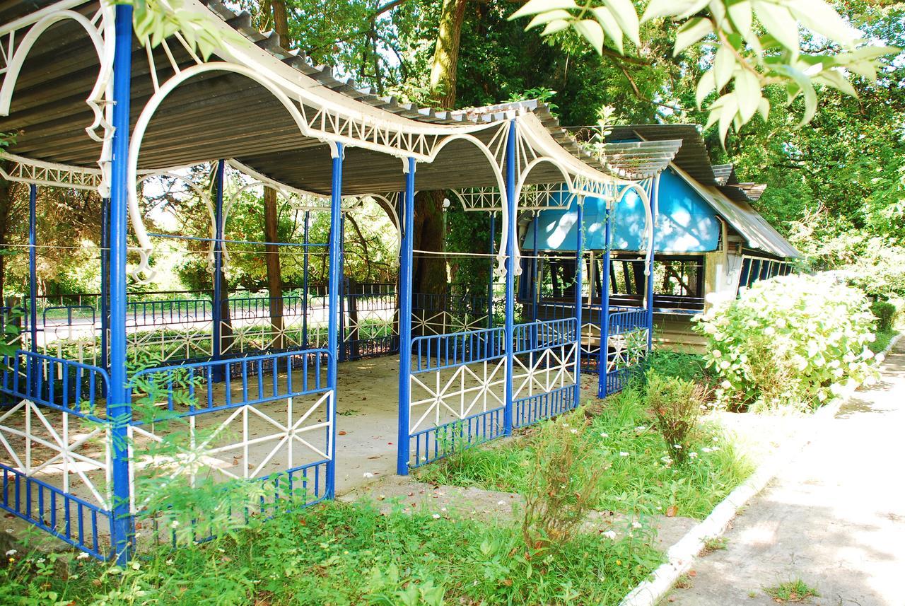 Hotel Baza Otdyha Miya Gudauta Exterior foto